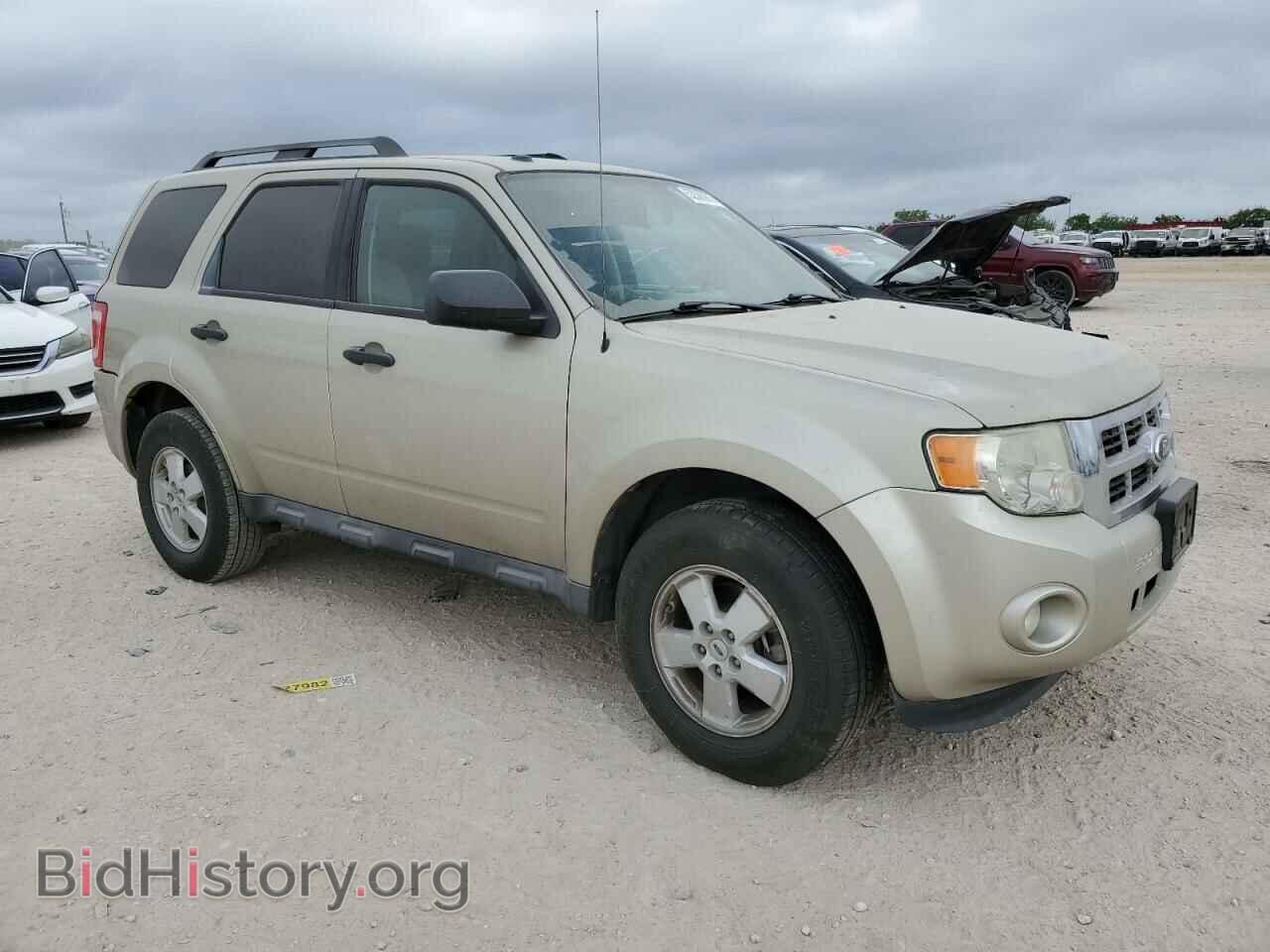 2011 FORD ESCAPE - VIN: 1FMCU0D73BKB33590 - Фото 4