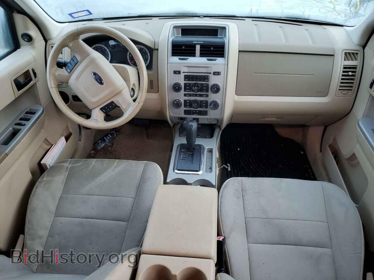 2011 FORD ESCAPE - VIN: 1FMCU0D73BKB33590 - Фото 8