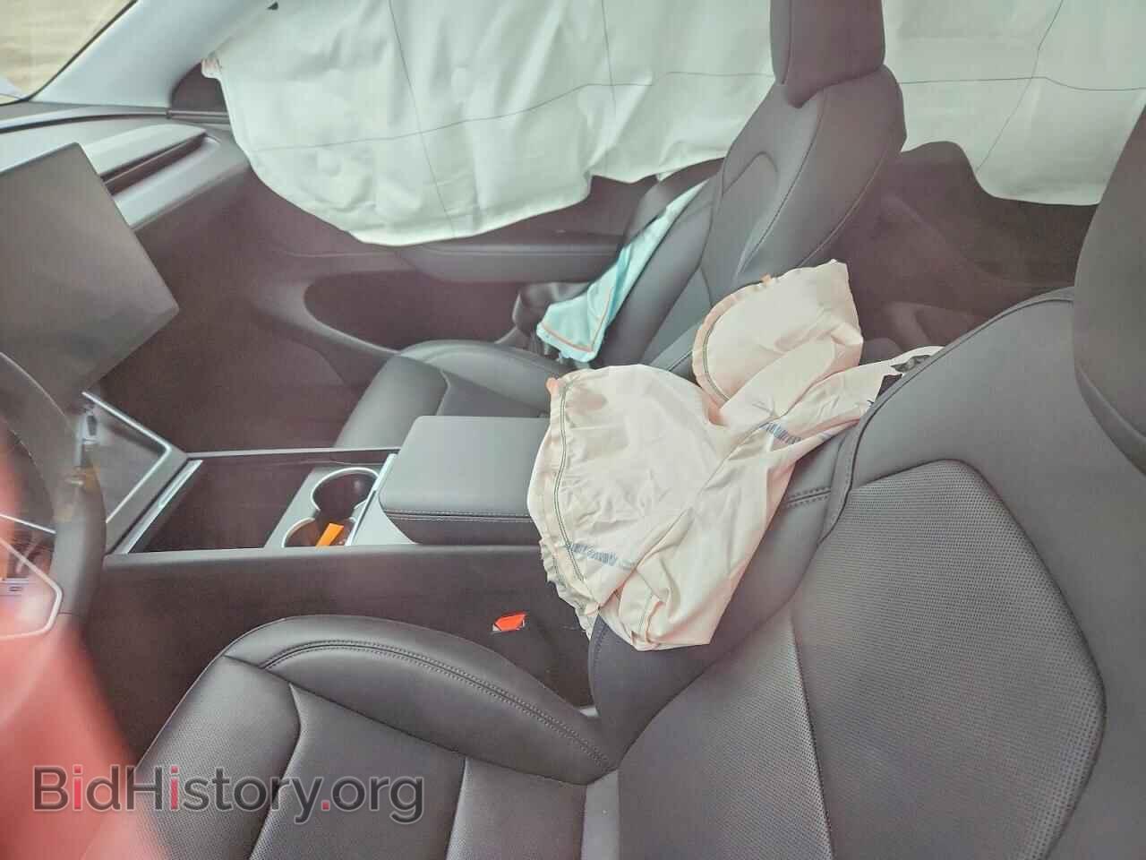 2026 TESLA MODEL Y - VIN: 7SAYGDEEXTF530687 - Photo 8