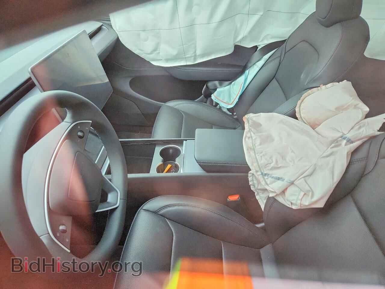 2026 TESLA MODEL Y - VIN: 7SAYGDEEXTF530687 - Photo 9