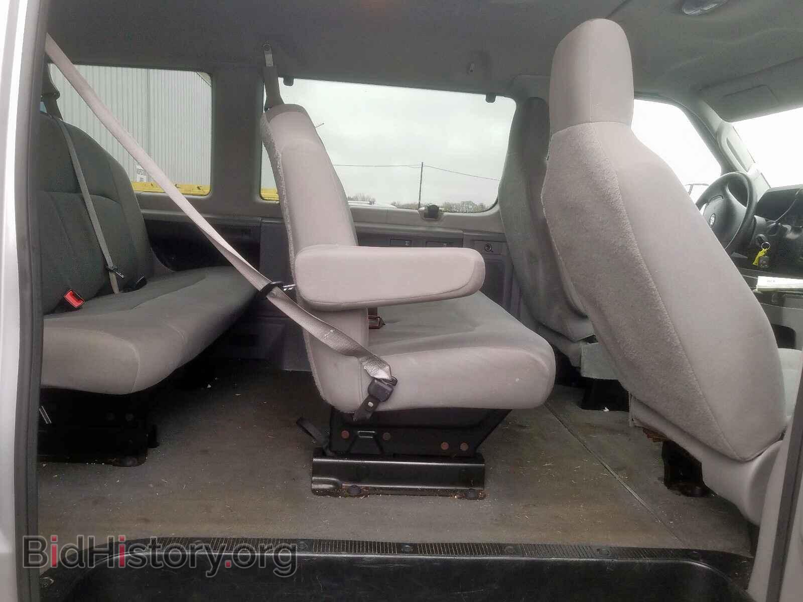 2011 FORD ECONOLINE - VIN: 1FBNE3BL8BDA38883 - Фото 6