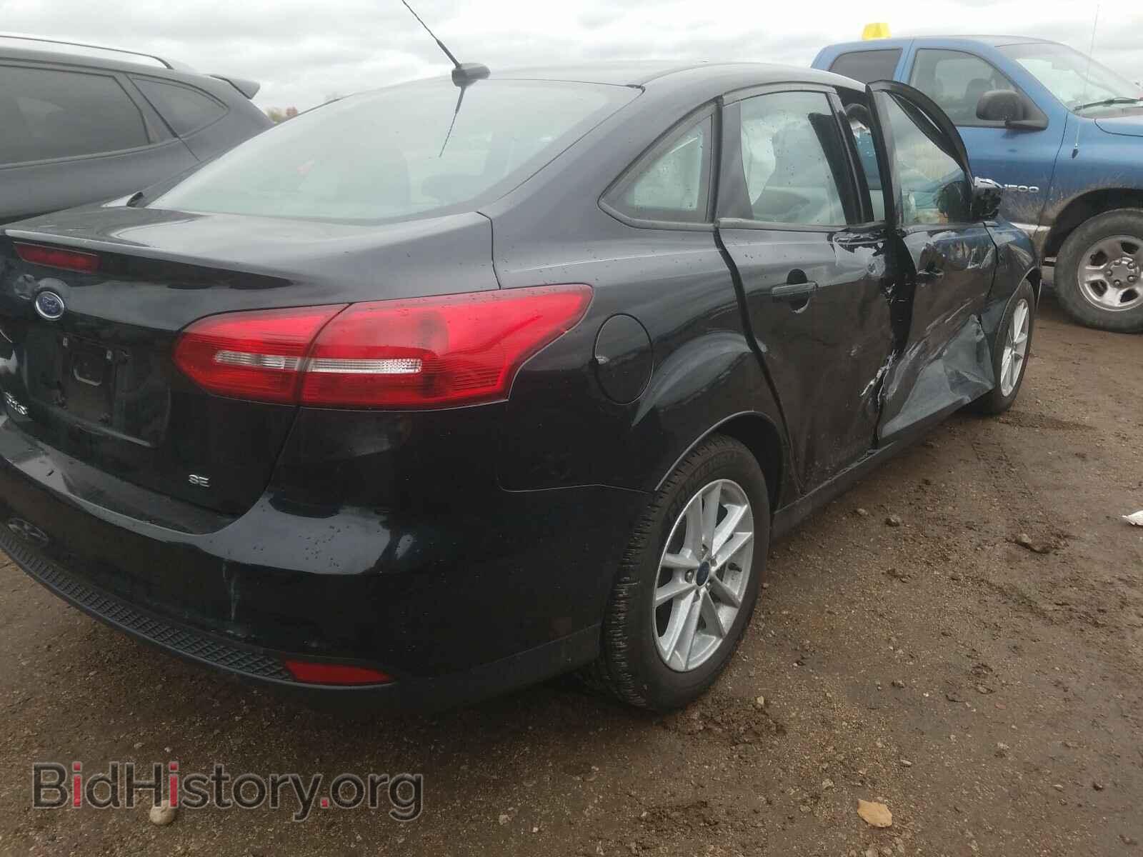 2017 FORD FOCUS - VIN: 1FADP3F25HL270073 - Фото 4