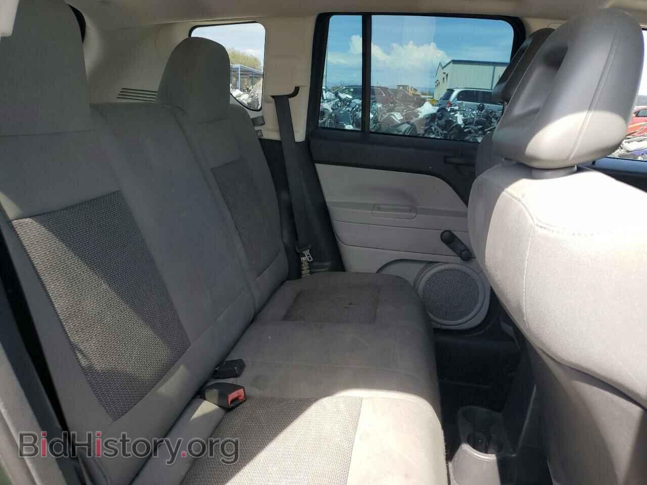 2007 JEEP COMPASS - VIN: 1J8FT47W07D216056 - Photo 10
