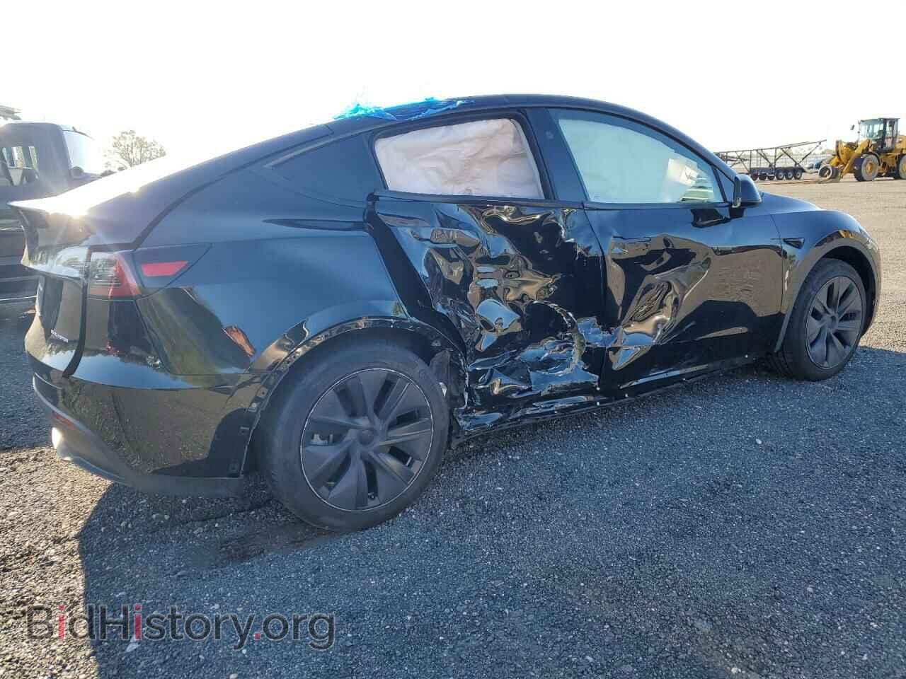 2024 TESLA MODEL Y - VIN: 7SAYGAEE6RF106267 - Photo 3