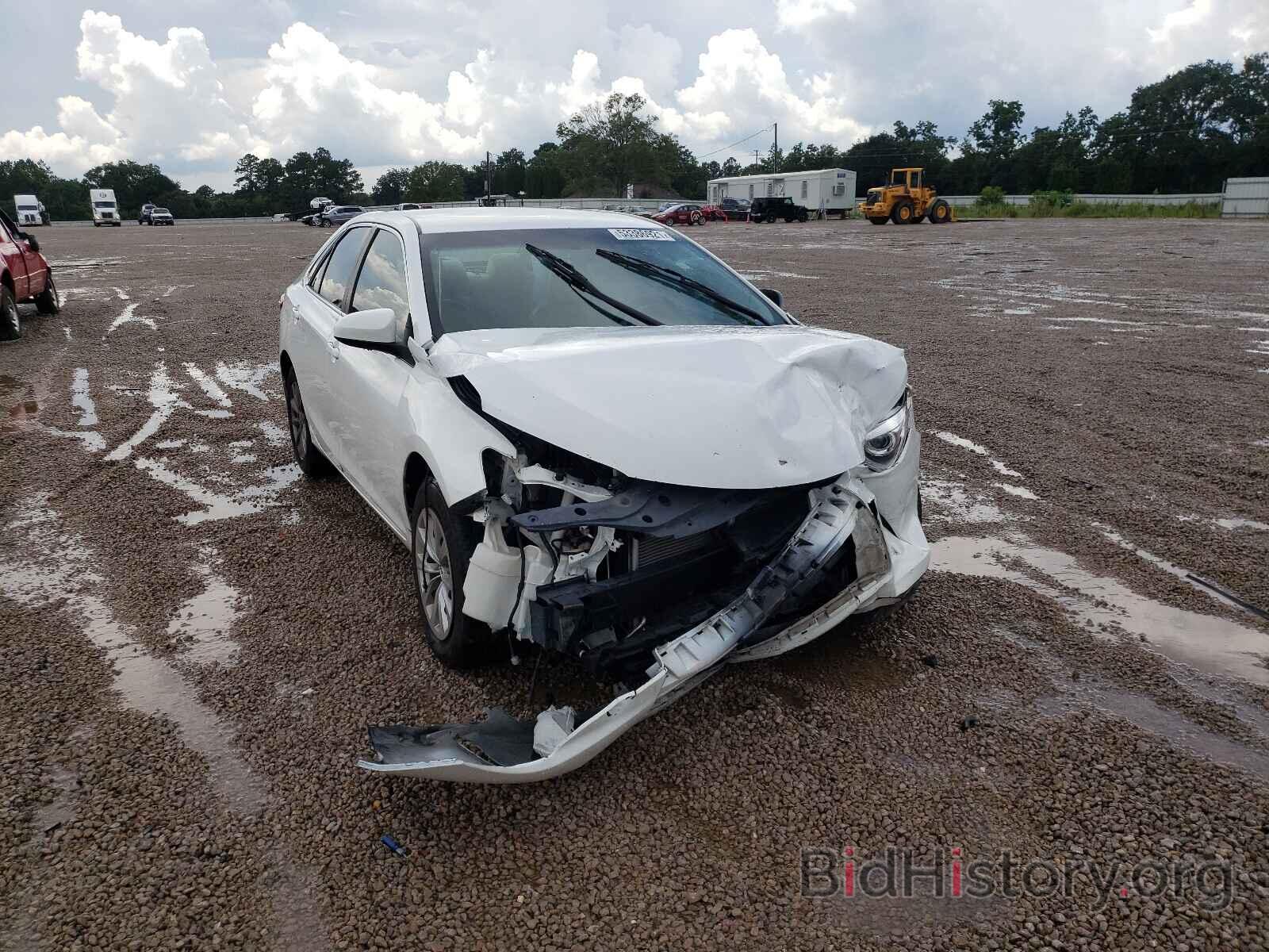 Photo 4T4BF1FK0FR511846 - TOYOTA CAMRY 2015