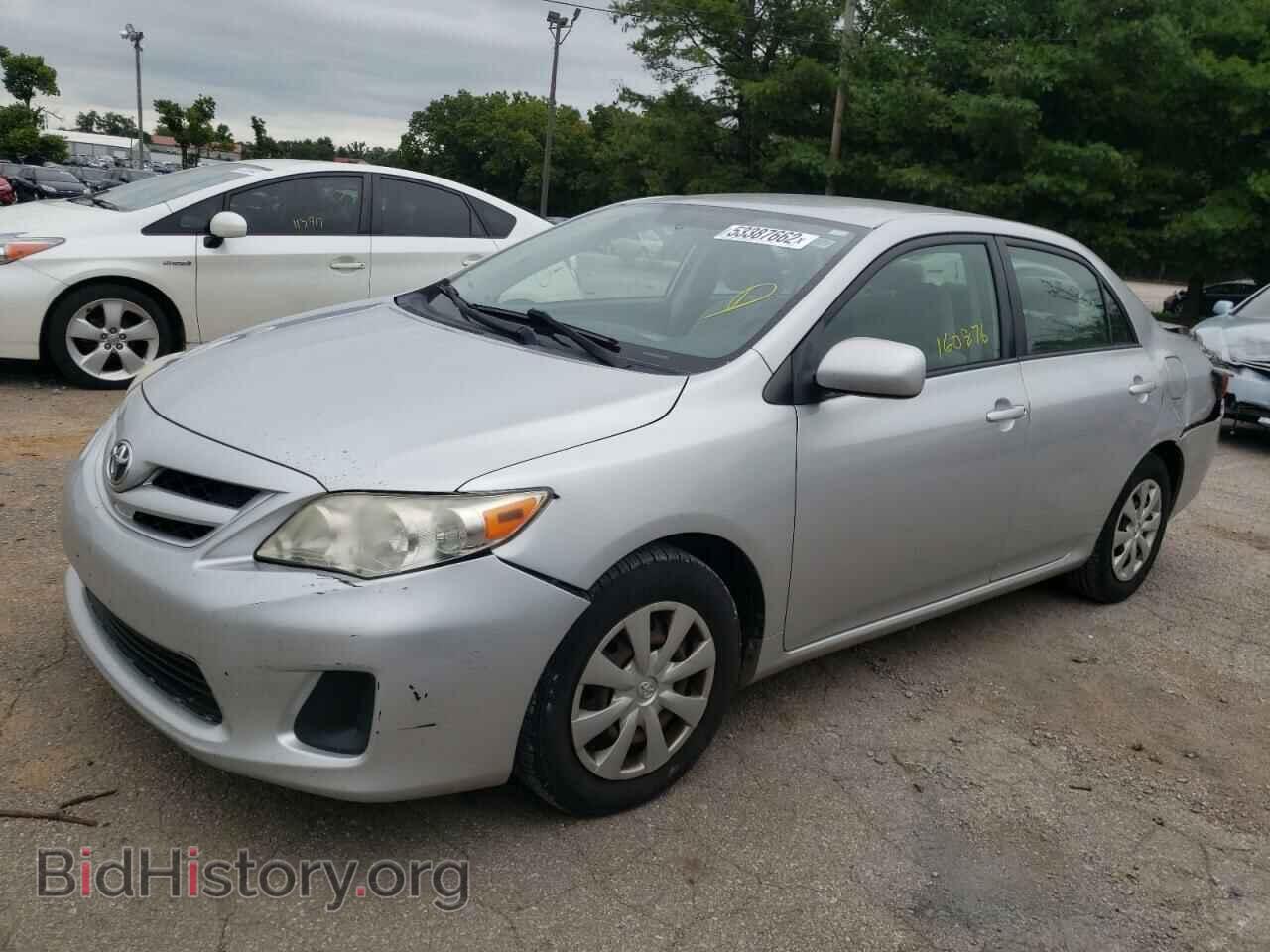 2011 TOYOTA COROLLA - VIN: JTDBU4EE7BJ091130 - Фото 2