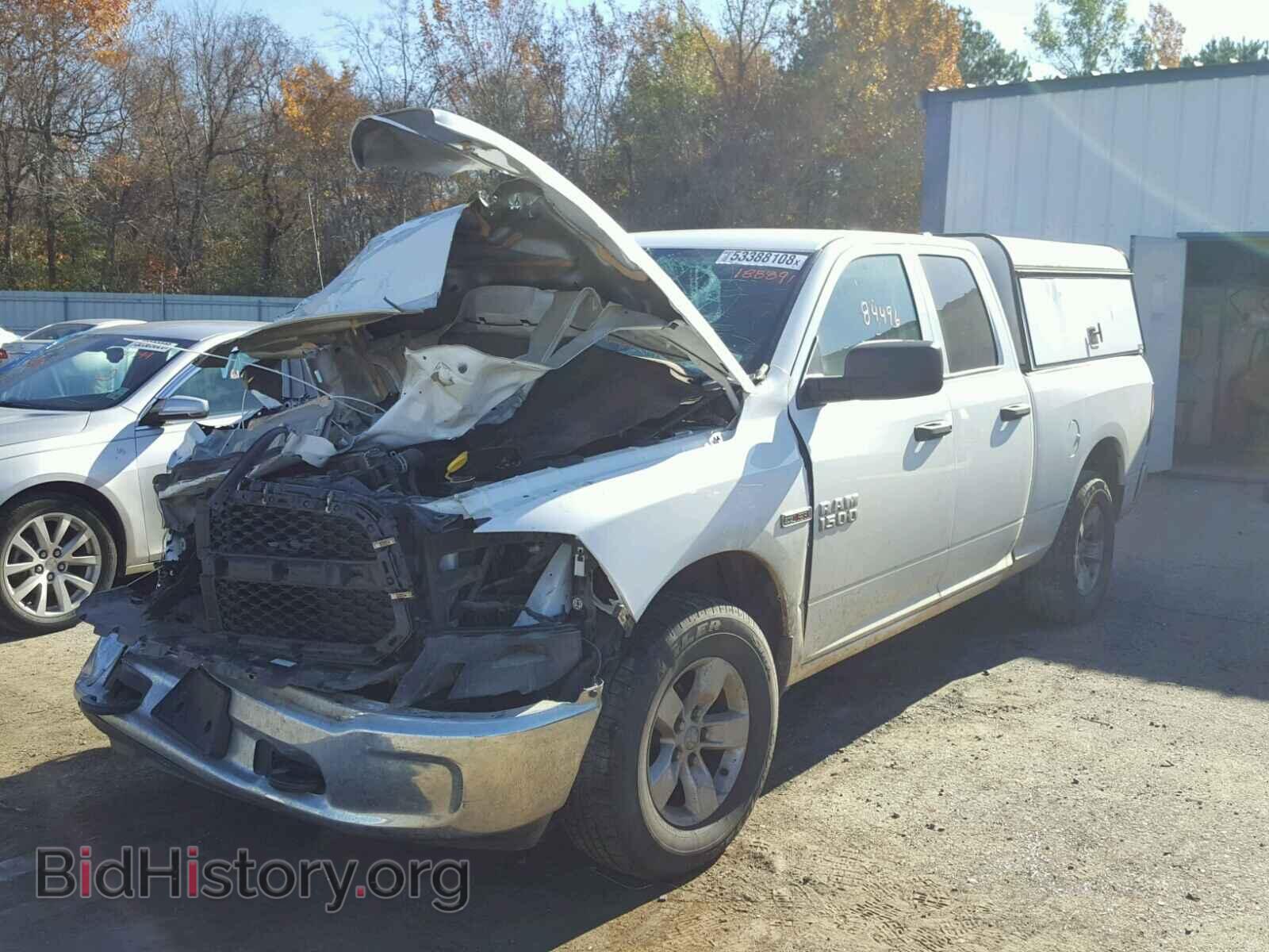 2016 RAM 1500 ST - VIN: 1C6RR7FM3GS188891 - Фото 2