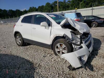 2015 Chevrolet TRAX Trax 1LT, white — VIN 3GNCJLSB3FL242892, Copart