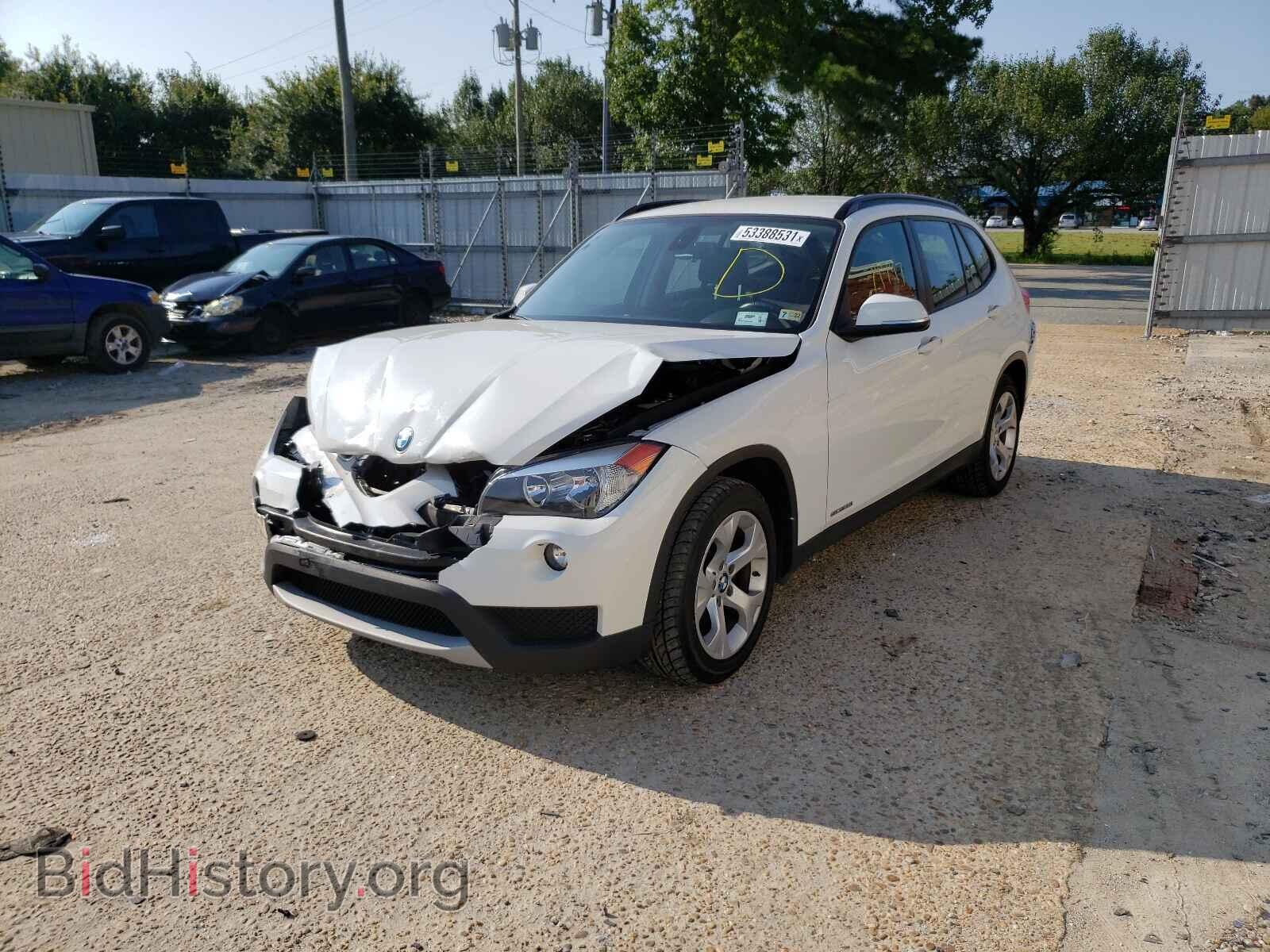 2014 BMW X1 - VIN: WBAVM1C59EVW54266 - Фото 2