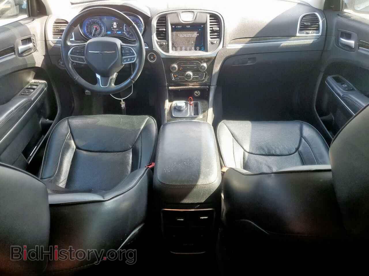 2017 CHRYSLER 300 - VIN: 2C3CCAEG7HH570136 - Фото 8