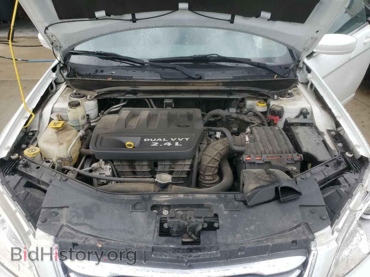 2012 CHRYSLER 200 - VIN: 1C3BCBEB7CN215747 - Фото 11