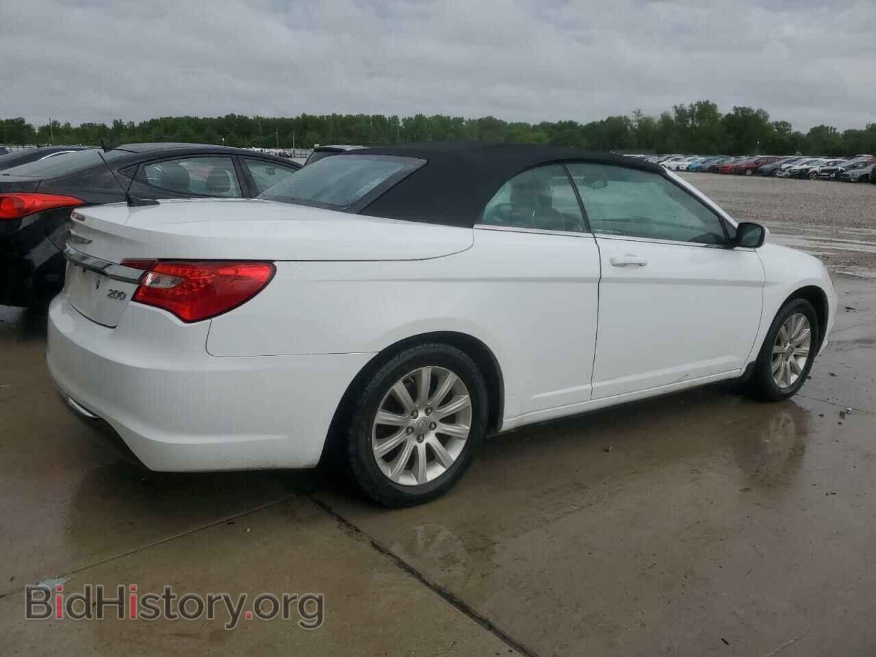 2012 CHRYSLER 200 - VIN: 1C3BCBEB7CN215747 - Фото 3