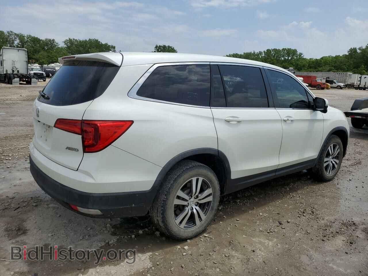 2017 HONDA PILOT - VIN: 5FNYF6H89HB066140 - Фото 3