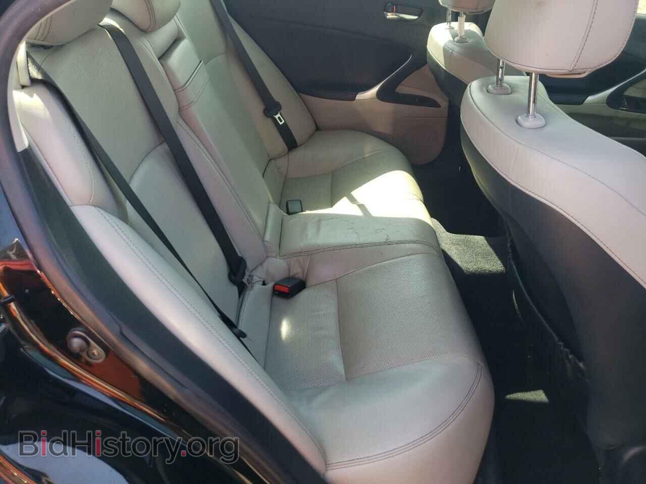 2011 LEXUS IS - VIN: JTHBF5C29B5145351 - Photo 6