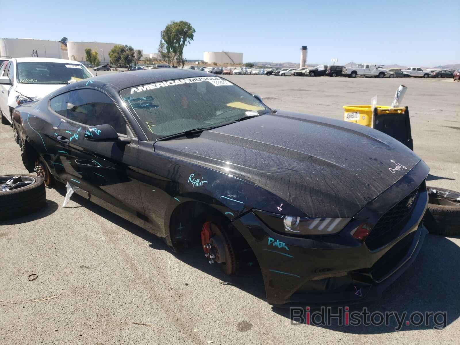 Photo 1FA6P8TH8F5376937 - FORD MUSTANG 2015