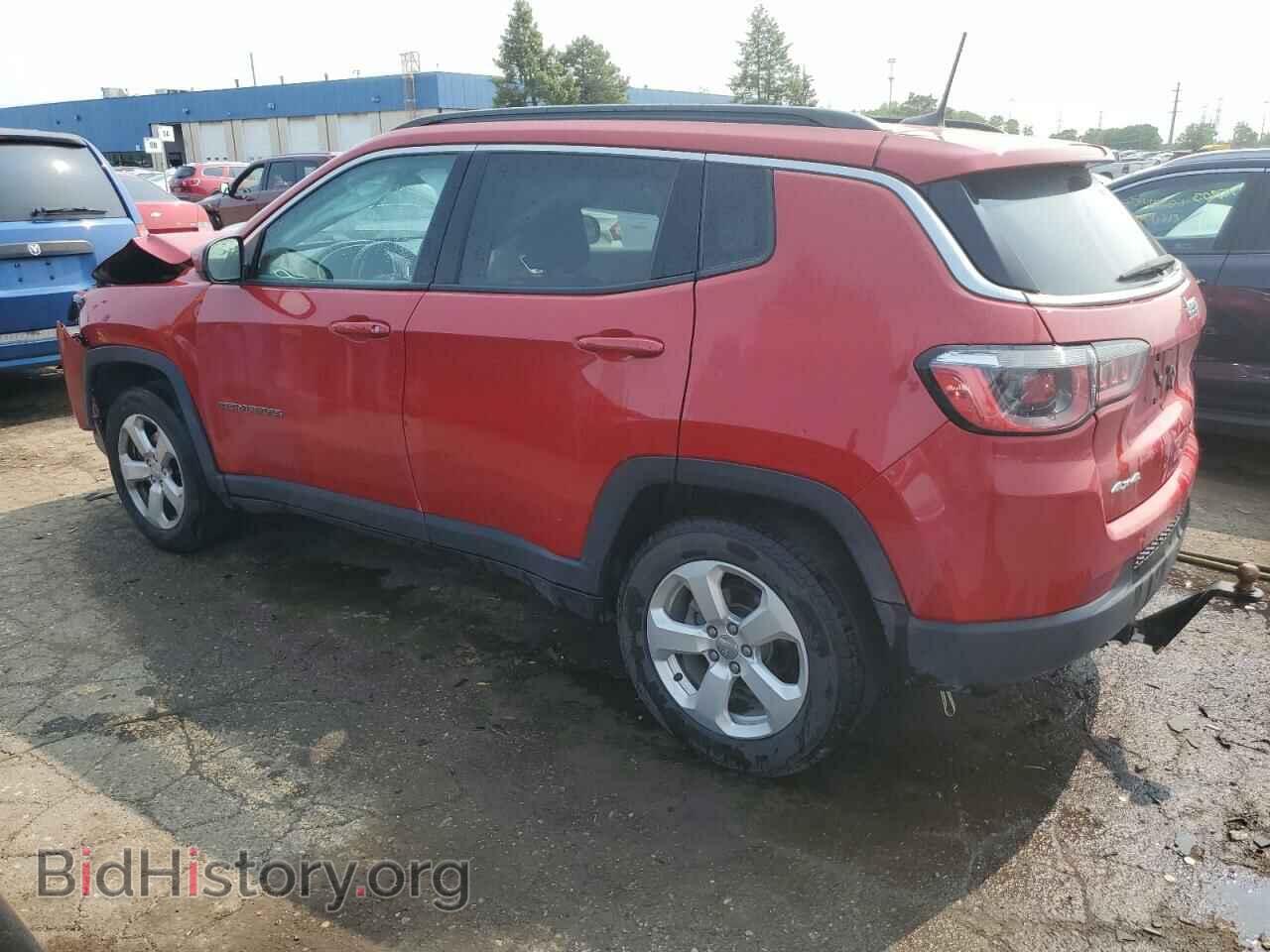 2018 JEEP COMPASS - VIN: 3C4NJDBB6JT319299 - Фото 2