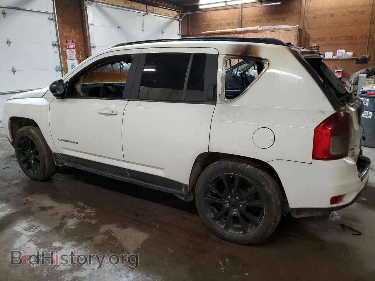 2012 JEEP COMPASS - VIN: 1C4NJDEB9CD676335 - Фото 2