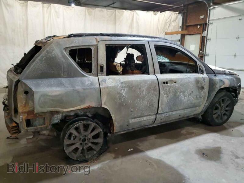 2012 Jeep COMPASS (VIN 1C4NJDEB9CD676335) — photo 3 of 13