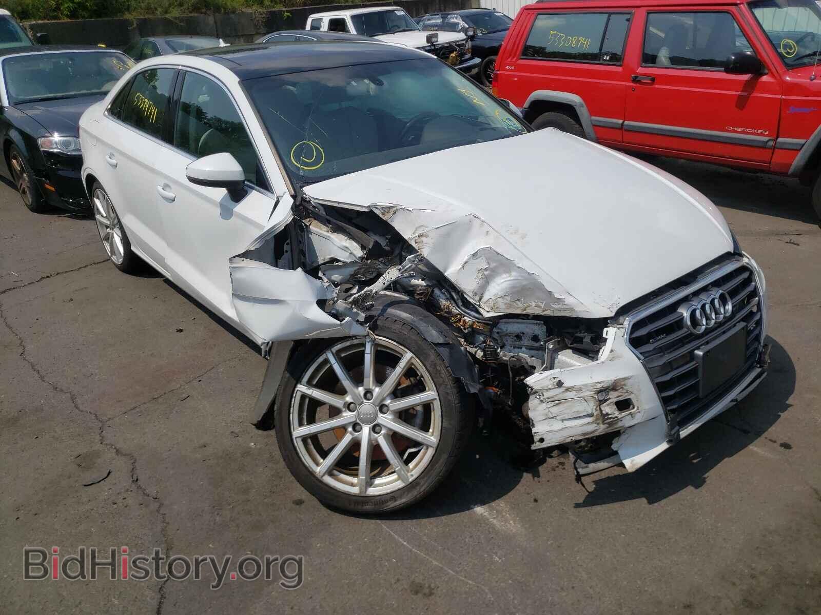Фотография WAUEFGFF8F1020232 - AUDI A3 2015