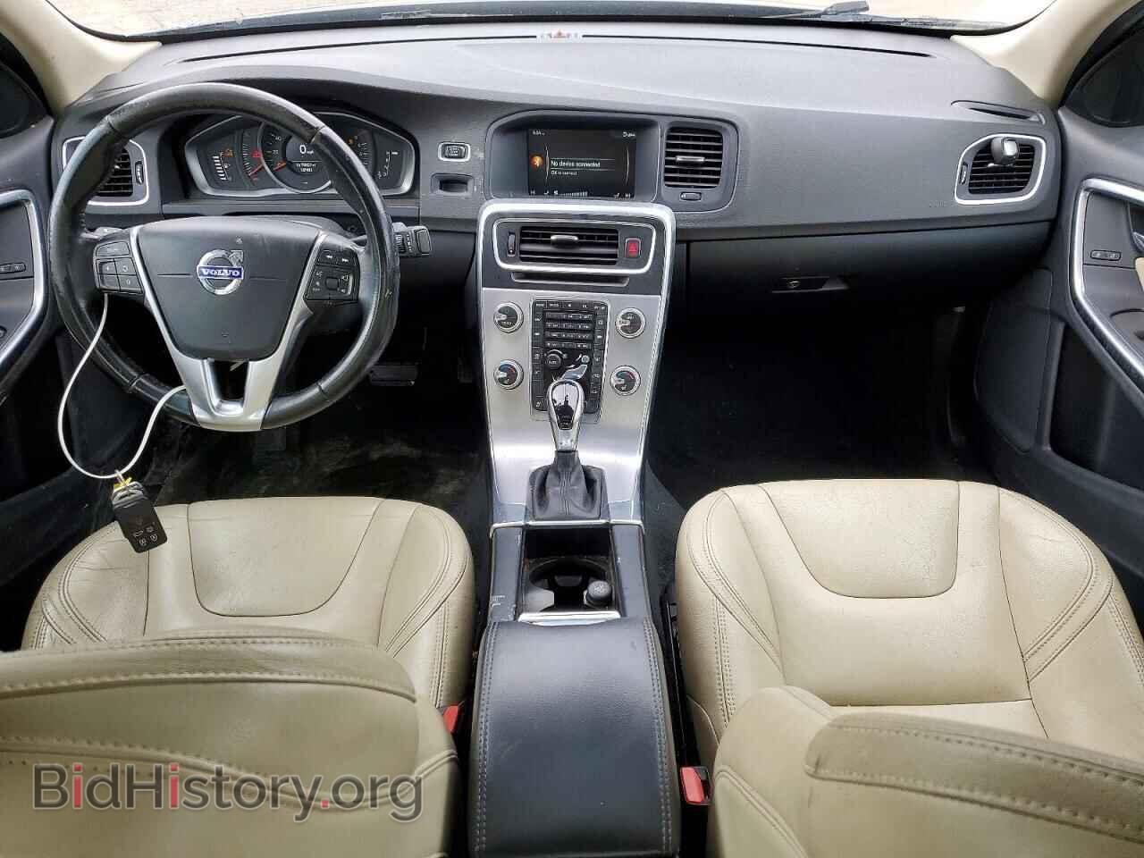 2017 VOLVO S60 - VIN: YV140MTL6H2436134 - Фото 8