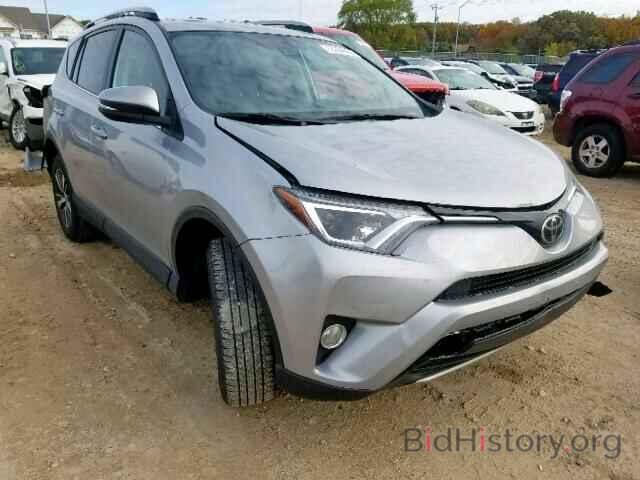 Photo 2T3RFREV9HW600327 - TOYOTA RAV4 XLE 2017