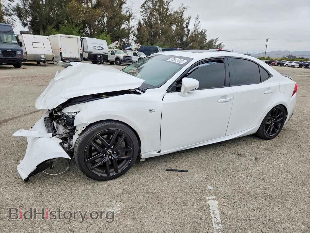 Photo JTHBE1D24F5022704 - LEXUS IS 2015