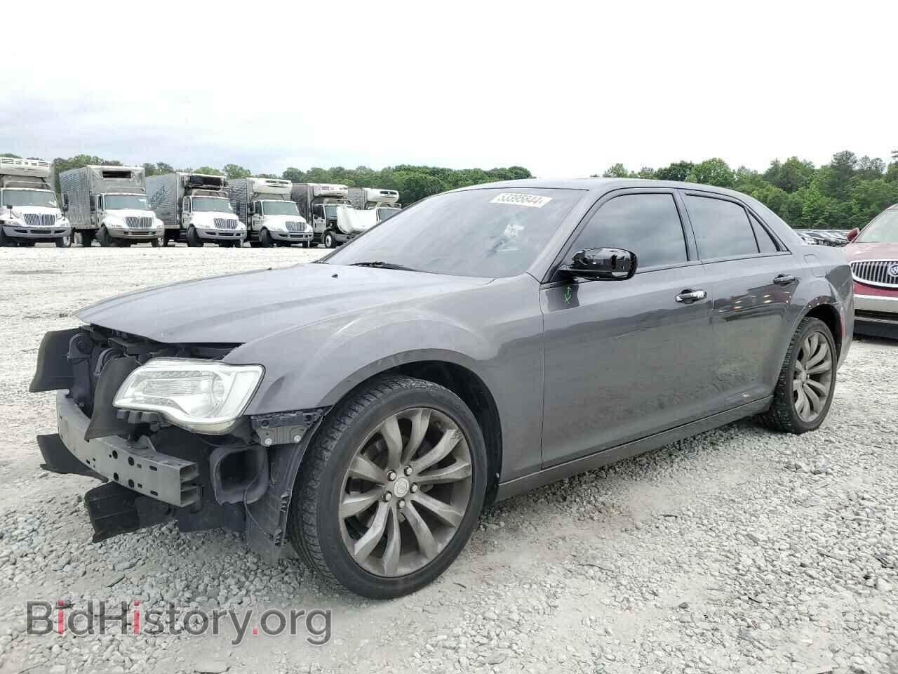 Фотография 2C3CCAEG0KH564704 - CHRYSLER 300 2019
