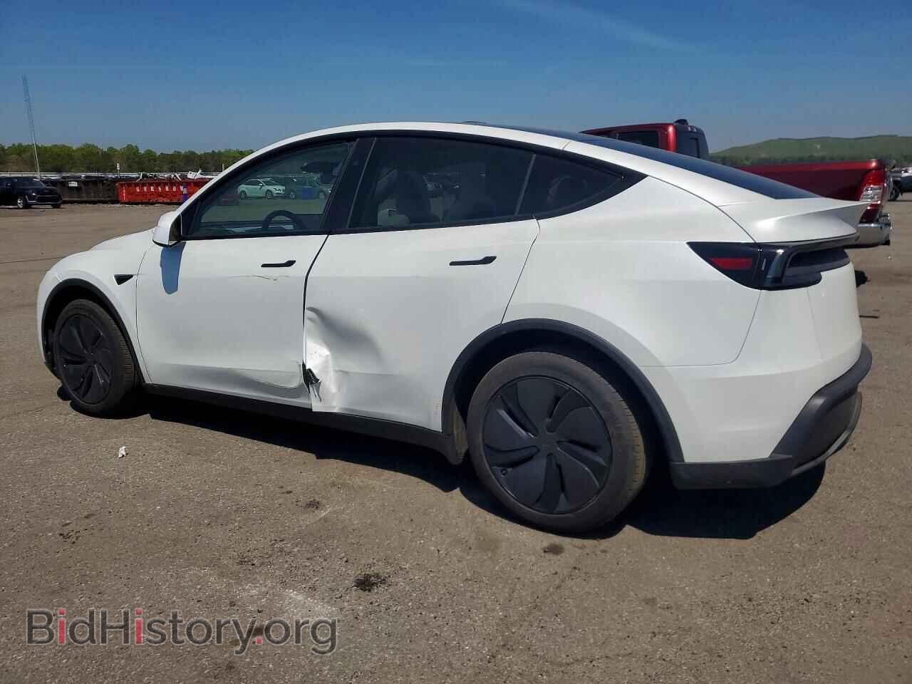 2026 TESLA MODEL Y - VIN: 7SAYGDEE6TF515734 - Photo 2