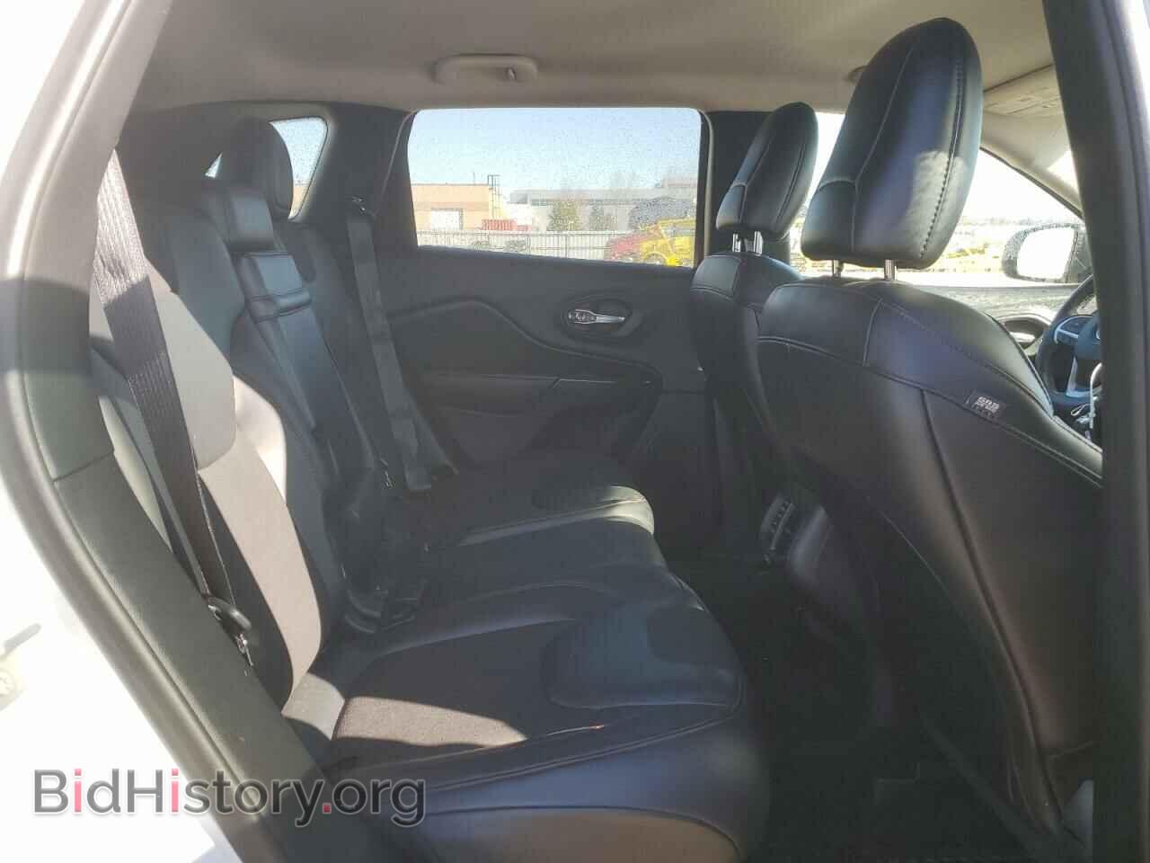 2016 JEEP CHEROKEE - VIN: 1C4PJMBS8GW100338 - Photo 11