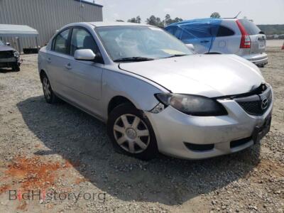2006 Mazda 3 3 I, серебристый — VIN JM1BK32FX61513748, Copart