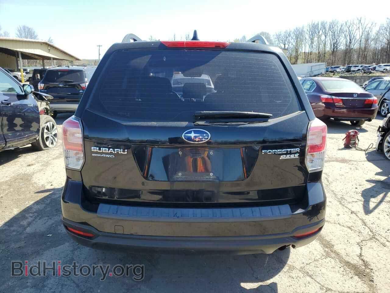 2017 SUBARU FORESTER - VIN: JF2SJABC1HH405575 - Фото 6