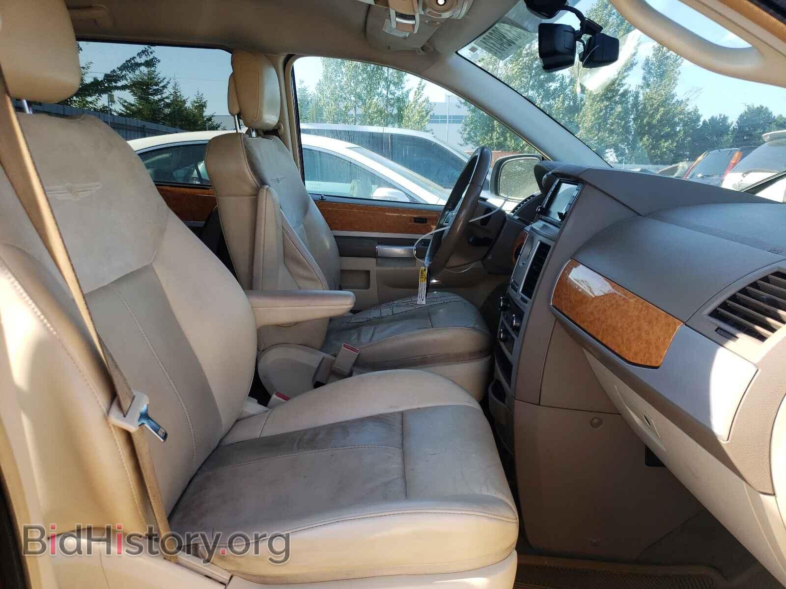 2010 CHRYSLER MINIVAN - VIN: 2A4RR6DX2AR314760 - Фото 5