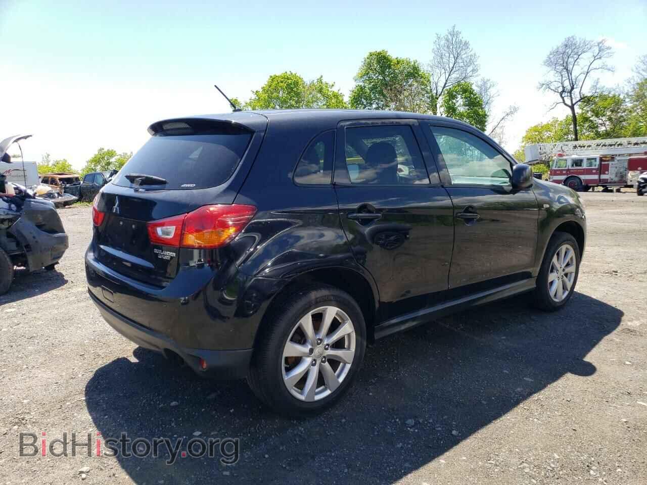 2015 MITSUBISHI OUTLANDER - VIN: 4A4AR3AU3FE027405 - Фото 3