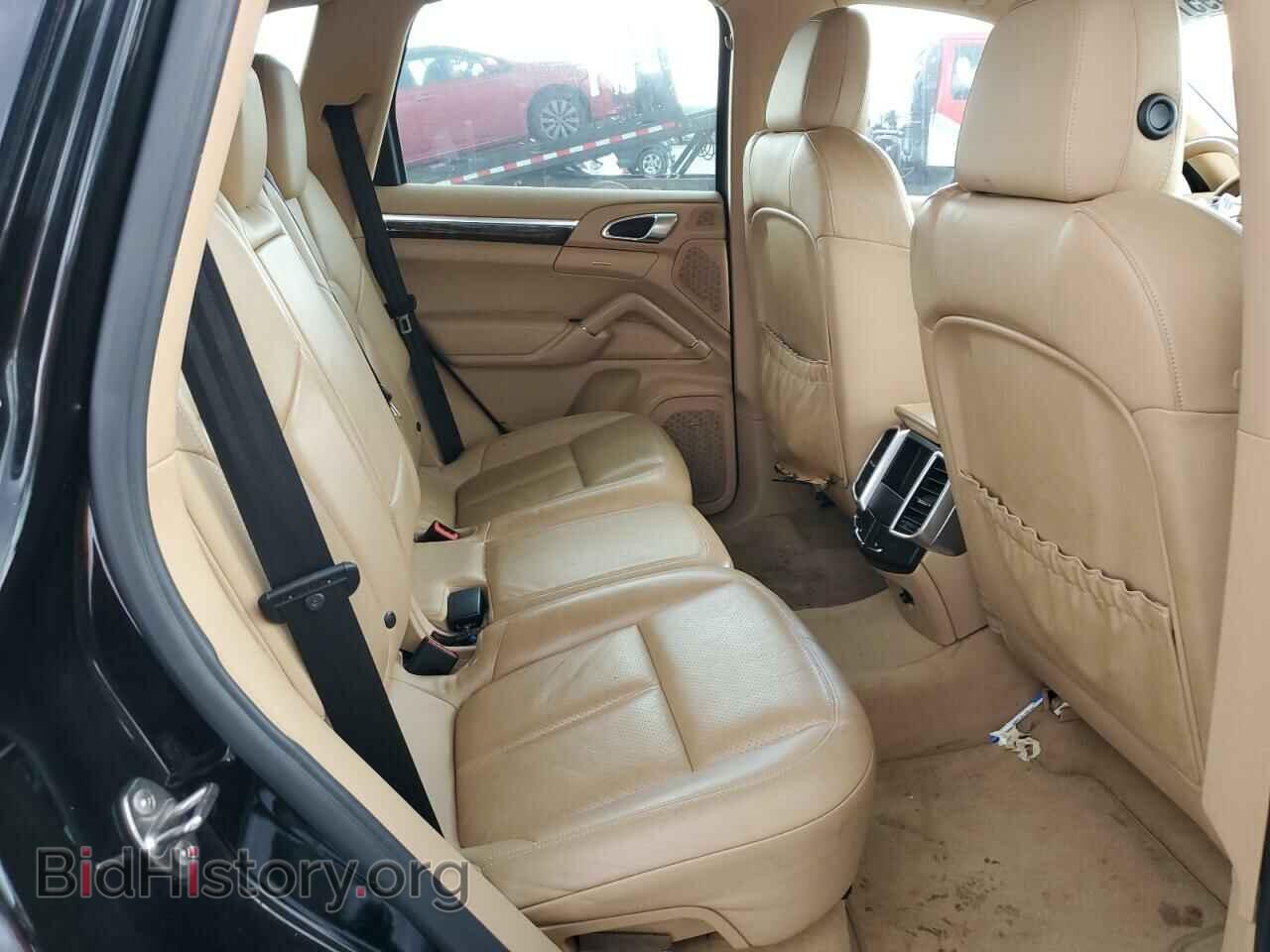 2011 PORSCHE CAYENNE - VIN: WP1AB2A21BLA44664 - Photo 10