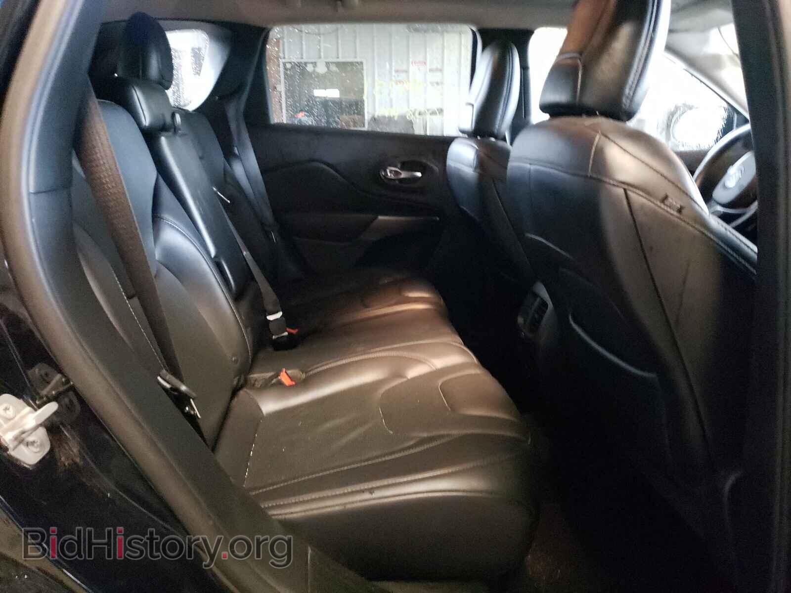 2019 JEEP CHEROKEE - VIN: 1C4PJLDBXKD433992 - Фото 6