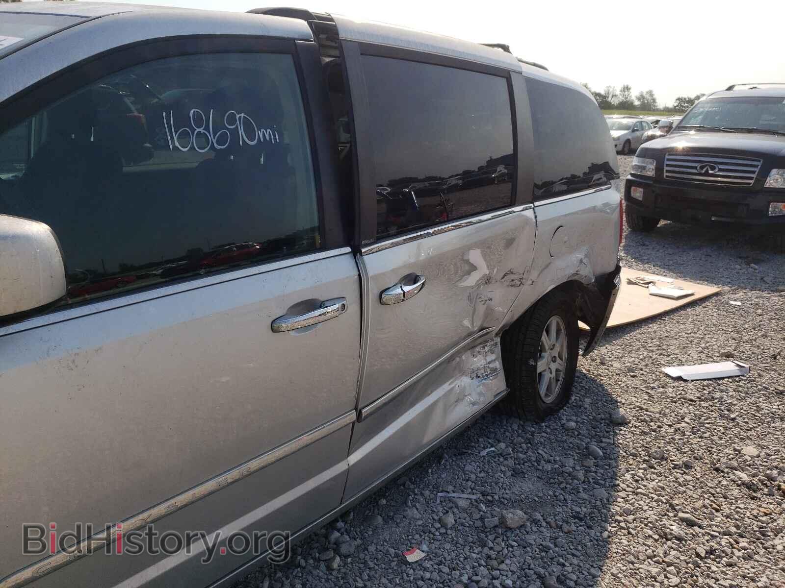 2011 CHRYSLER MINIVAN - VIN: 2A4RR5DG8BR640414 - Photo 9