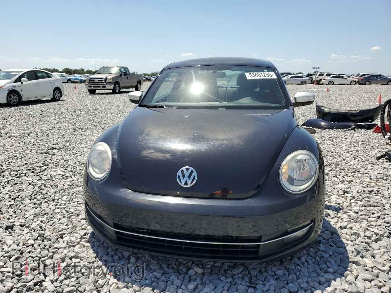 2012 VOLKSWAGEN BEETLE - VIN: 3VWVA7AT4CM606243 - Фото 5
