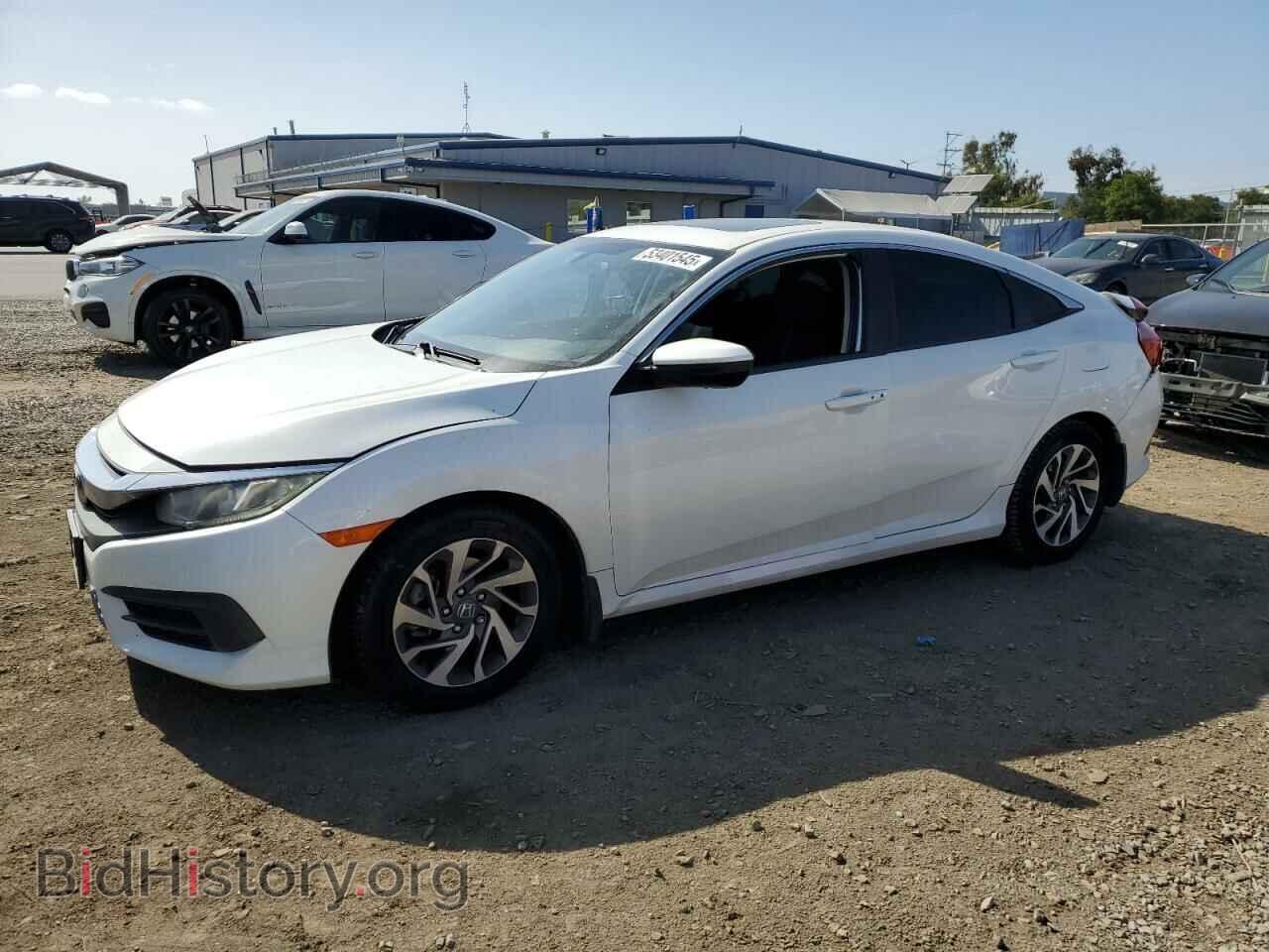 Photo 19XFC2F75GE223606 - HONDA CIVIC 2016