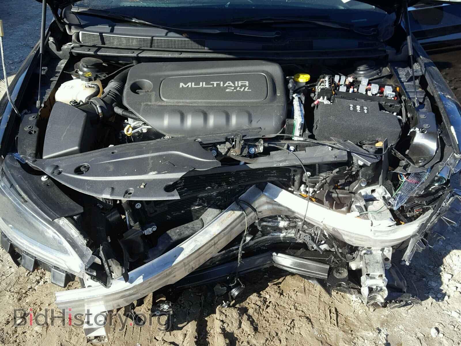2017 CHRYSLER 200 - VIN: 1C3CCCAB0HN511667 - Photo 7