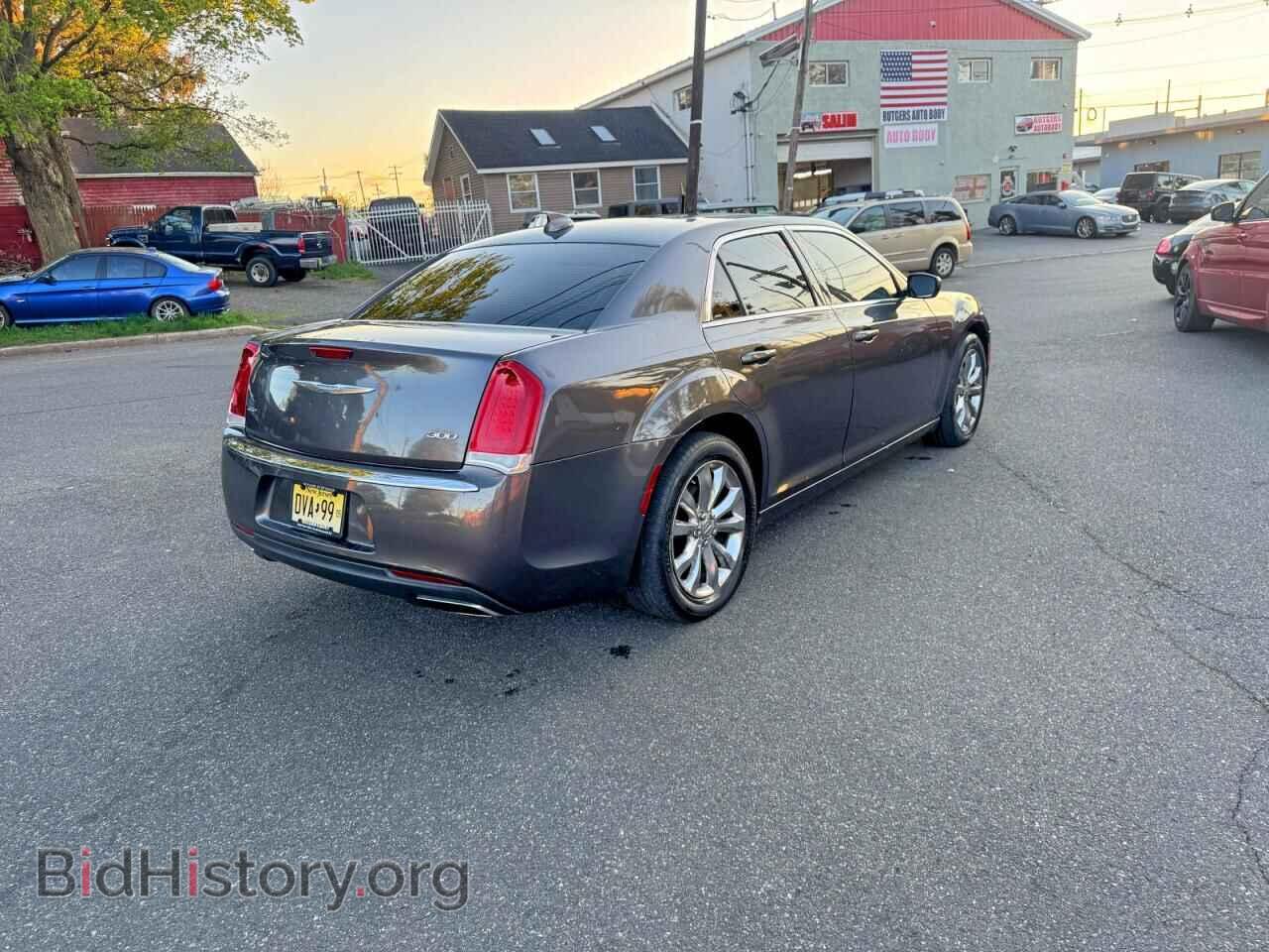 2016 CHRYSLER 300 - VIN: 2C3CCARG5GH224787 - Фото 4