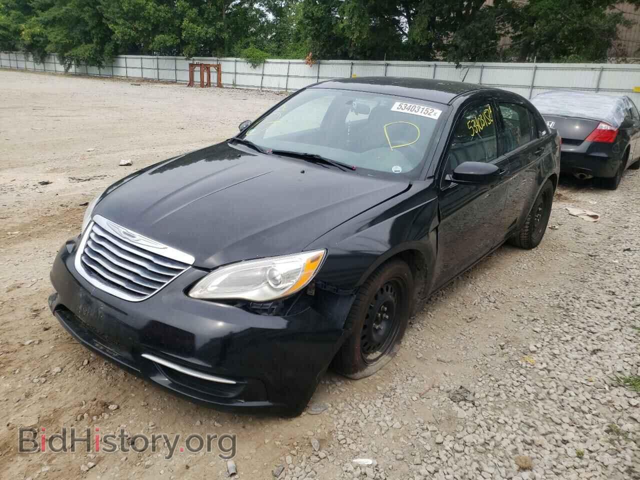 2012 CHRYSLER 200 - VIN: 1C3CCBAB9CN282652 - Фото 2