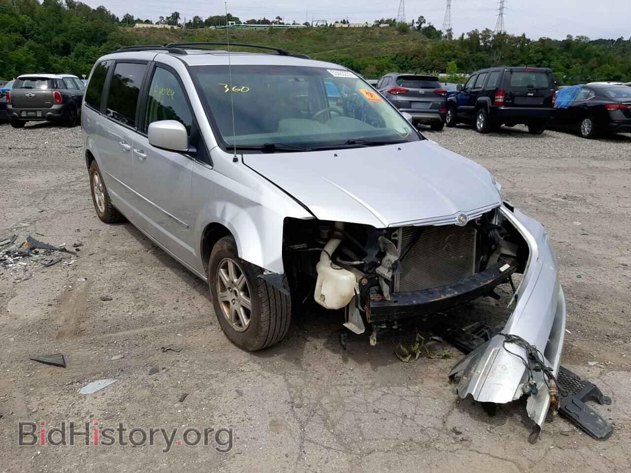 Photo 2A4RR5D17AR109988 - CHRYSLER MINIVAN 2010