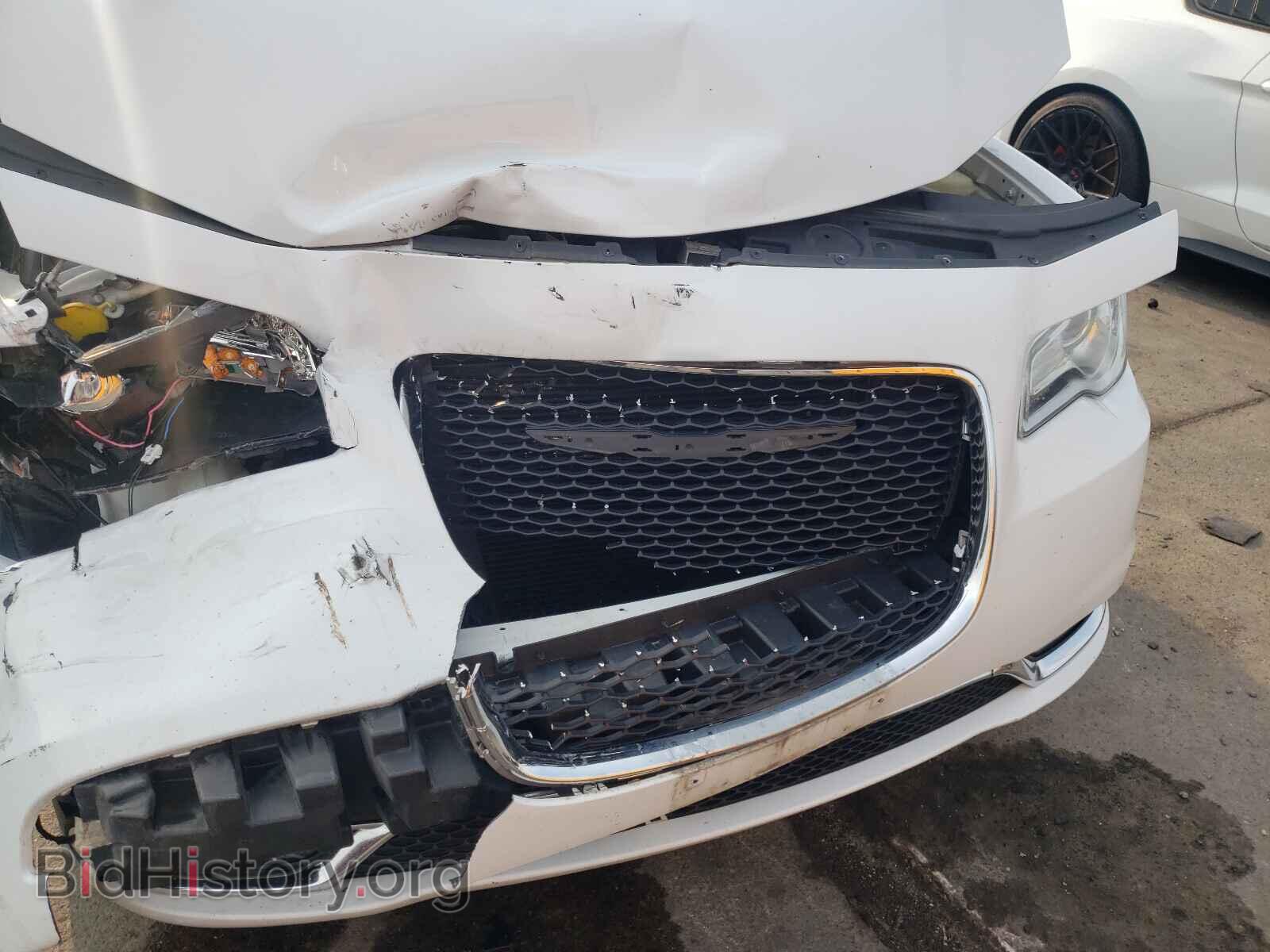 2015 CHRYSLER 300 - VIN: 2C3CCARG2FH904676 - Фото 9