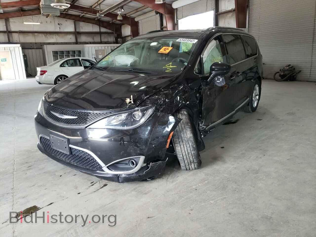 2017 CHRYSLER PACIFICA - VIN: 2C4RC1EG1HR572741 - Photo 2