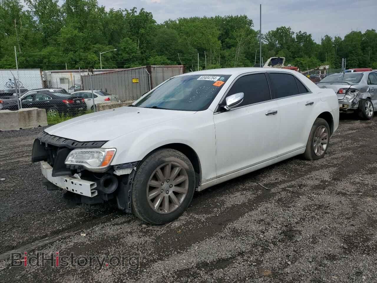 Photo 2C3CA5CG8BH545978 - CHRYSLER 300 2011