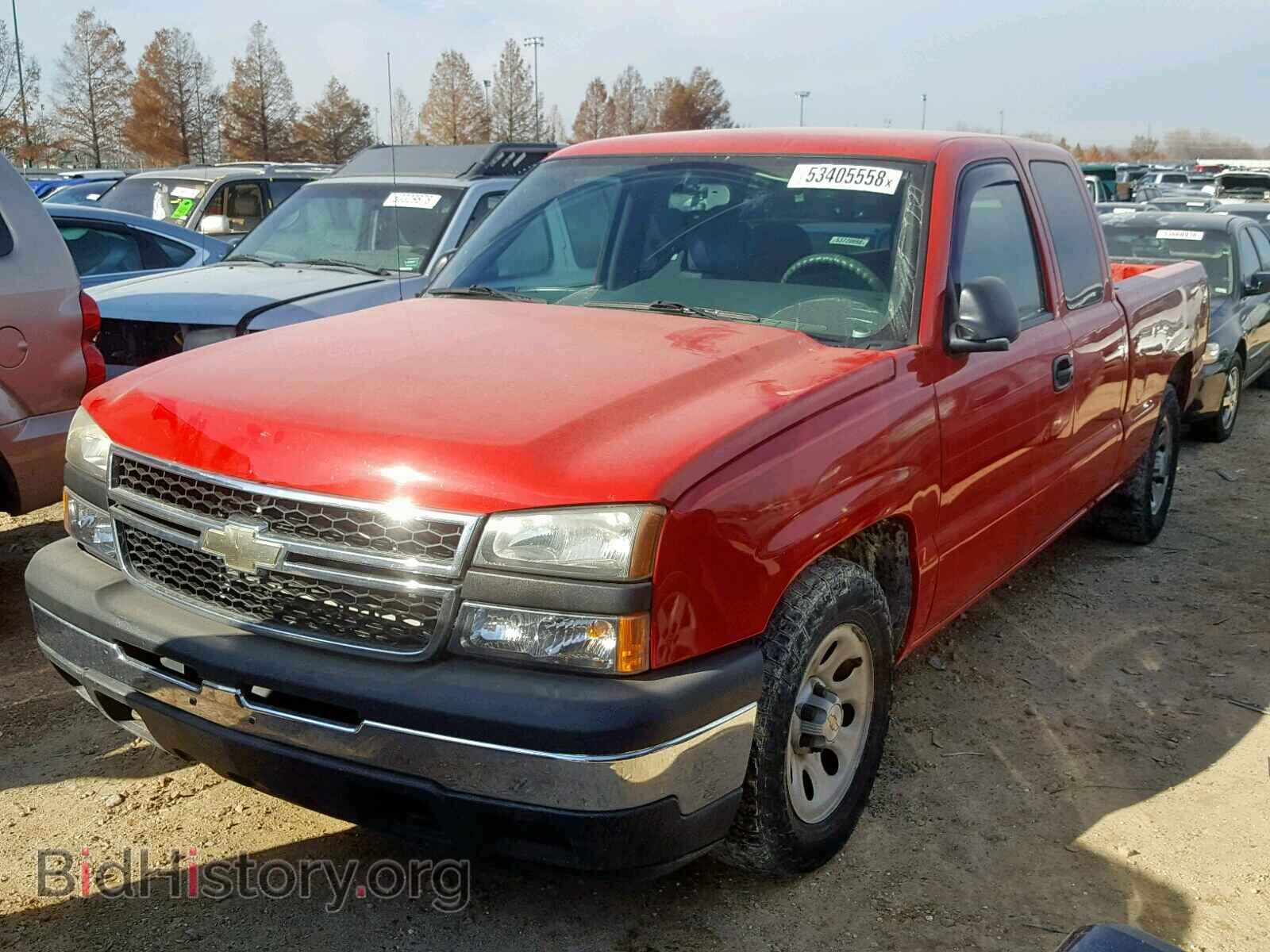 2007 CHEVROLET SILVERADO - VIN: 1GCEC19V77Z185641 - Photo 2
