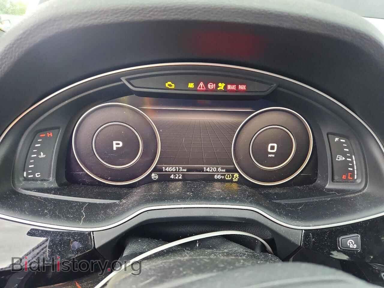 2017 AUDI Q7 - VIN: WA1LAAF74HD027298 - Фото 9