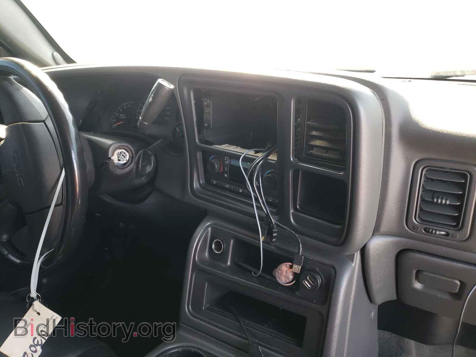 2006 GMC SIERRA - VIN: 2GTEK13T361190076 - Фото 9