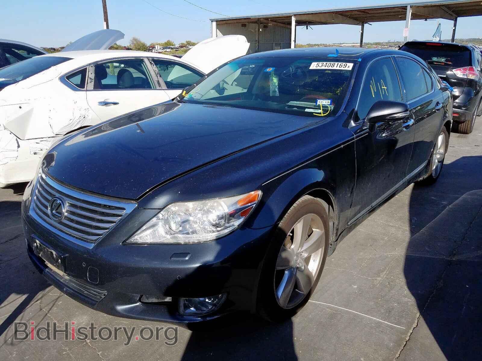 2011 LEXUS LS460 - VIN: JTHBL5EF5B5105180 - Photo 2