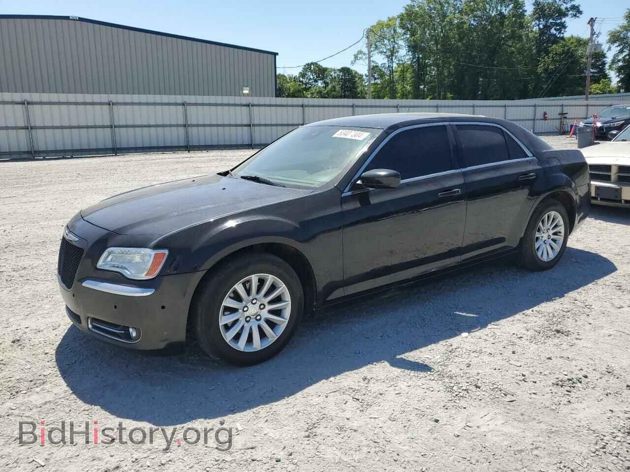 Фотография 2C3CCAAG1DH551646 - CHRYSLER 300 2013